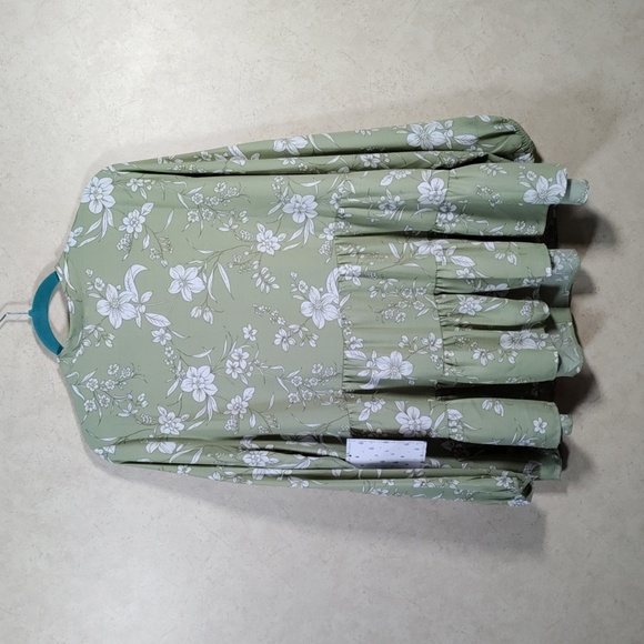10174 FINAL PRICE Sweet Rain green & white floral mock v-neck L/S blouse 2X NWT - Picture 7 of 11